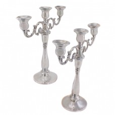 Remarcabilă pereche de sfeșnice Royal Danish din argint sterling | atelier Royal Danish U.S.A cca. 1938  Remarcabilă pereche de sfeșnice Royal Danish din argint sterling | atelier Royal Danish U.S.A cca. 1938