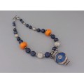 Impresionant colier etnic tibetan din argint & lapis lazuli , turcoaz natural și bachelită  accesorizat cu o impresionantă amuletă Gau | Nepal cca.1950