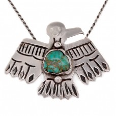 Colier cu veche amuletă amerindiană Thunderbird  manufacturată în argint și turcoaz natural King Manassa | Statele Unite cca. 1930 -1940 Colier cu veche amuletă amerindiană Thunderbird  manufacturată în argint și turcoaz natural King Manassa | Statele Unite cca. 1930 -1940