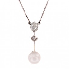 Colier Art Deco din platină decorat cu diamante naturale 1.05 CT și perlă Akoya | cca.1925  Colier Art Deco din platină decorat cu diamante naturale 1.05 CT și perlă Akoya | cca.1925