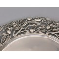 Platou din argint 925 decorat în manieră Art Nouveau cu ramuri de măslin | atelier Etruria Arte 