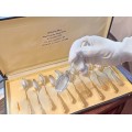 Serviciu format din 12 lingurițe din argint pentru desert | în cutia originală de prezentare | Italia cca.1950