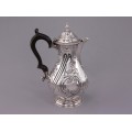 Ceainic victorian din argint sterling elaborat în stil neo-rococo | atelier Thomas Ducrow - Birmingham anul 1901