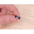 Cercei stud din aur alb 18k decorați cu safire naturale 0.75 ct și diamante naturale 