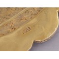 Veche broșă chinezească din argint aurit decorată cu turcoaze naturale | Shou | cca. 1940 -1950
