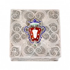 Casetă de bijuterii manufacturată în argint filigranat | blazon heraldic din argint emailat champleve | Portugalia cca.1965 Casetă de bijuterii manufacturată în argint filigranat | blazon heraldic din argint emailat champleve | Portugalia cca.1965