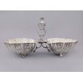 Centru de masă neorococo cu boluri din argint | atelier Cesa 1882