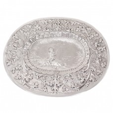 Platou vide-poche din argint decorat în stil neoclasic cu amoraș pescar | atelier Renato Raddi | Platou vide-poche din argint decorat în stil neoclasic cu amoraș pescar | atelier Renato Raddi |