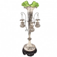 Rar centru de masă chinezesc - vază epergne din argint ajurat și gravat manual, sticlă suflată și lemn ebenizat | atelier Fang Jiu Xia - China cca. 1900 Rar centru de masă chinezesc - vază epergne din argint ajurat și gravat manual, sticlă suflată și lemn ebenizat | atelier Fang Jiu Xia - China cca. 1900