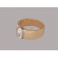 Inel din aur galben 14k și aur alb 18k decorat cu un spectaculos diamant natural 1 CT VVS2 