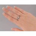 Inel solitaire din aur alb 18 k decorat cu diamant natural 0.22 CT | cca.1945