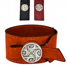 Brățară Crucea Fulgerelor manufacturată în piele naturală și argint | colecția Ancient Symbolds by ArtAntik Brățară Crucea Fulgerelor manufacturată în piele naturală și argint | colecția Ancient Symbolds by ArtAntik