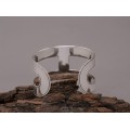 Brătară cuff amuletică YAZ manufacturată în argint | colecția Ancient Symbols by ArtAntik | bijuterie unicat 