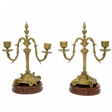 Pereche de sfeșnice Napoleon III din bronz și marmură Languedoc | Franța cca. 1870 - 1880 Pereche de sfeșnice Napoleon III din bronz și marmură Languedoc | Franța cca. 1870 - 1880