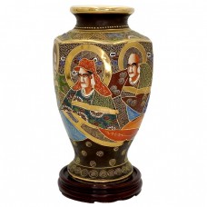 Vază din porțelan Satsuma - atelier Kinkozan Tsukuru | decor Moriage | Japonia cca. 1880 - 1900 Vază din porțelan Satsuma - atelier Kinkozan Tsukuru | decor Moriage | Japonia cca. 1880 - 1900