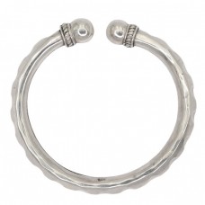 Veche brățară etnică Sikhs  manufacturată în argint  |  model unisex | Sri Lanka Veche brățară etnică Sikhs  manufacturată în argint  |  model unisex | Sri Lanka