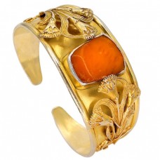 Brățară vintage Arts & Crafts din argint aurit decorată cu un anturaj de chihlimbar Butterscotch | Scottish Thistle | Marea Britanie  Brățară vintage Arts & Crafts din argint aurit decorată cu un anturaj de chihlimbar Butterscotch | Scottish Thistle | Marea Britanie