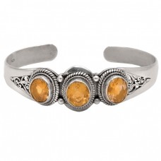 Brățară etnică indiană din argint decorată cu citrine naturale  Brățară etnică indiană din argint decorată cu citrine naturale