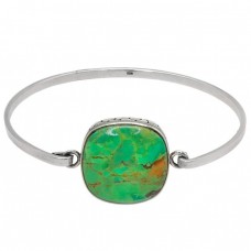 Brățară bangle mexicană din argint decorată cu turcoaz natural Sonoran | cca. 1980 Brățară bangle mexicană din argint decorată cu turcoaz natural Sonoran | cca. 1980