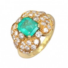Inel cocktail  din aur galben 18k decorat cu diamante naturale 2.46 ct și smarald natural 1.92 ct  | Franța cca.1950 Inel cocktail  din aur galben 18k decorat cu diamante naturale 2.46 ct și smarald natural 1.92 ct  | Franța cca.1950