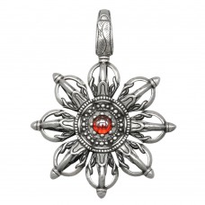 Pandant amuletic tibetan Roată Dorje din argint masiv 925 | Colecția RĂDĂCINI 2024 -2025 Pandant amuletic tibetan Roată Dorje din argint masiv 925 | Colecția RĂDĂCINI 2024 -2025