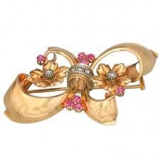 Remarcabilă broșă vintage din aur galben 18k și argint decorată cu diamante naturale și rubine de sinteză | Portugalia cca.1945 Remarcabilă broșă vintage din aur galben 18k și argint decorată cu diamante naturale și rubine de sinteză | Portugalia cca.1945