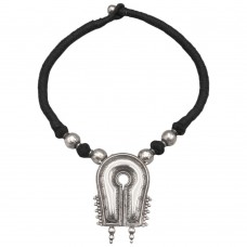 Colier etnic indian manufacturat în argint & bumbac natural| amuleta Yoni și Lingam | colecția RĂDĂCINI 2025 Colier etnic indian manufacturat în argint & bumbac natural| amuleta Yoni și Lingam | colecția RĂDĂCINI 2025
