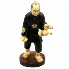Veche statuetă japoneză okimono sculpatată în fildeș și lemn de trandafir | perioadă Meiji cca. 1890 - 1900