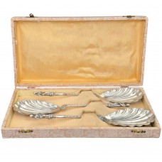 Serviciu format din 3 linguri victoriene din argint pentru servirea stridiilor | atelier William Hutton & Sons - Londra anul 1897  Serviciu format din 3 linguri victoriene din argint pentru servirea stridiilor | atelier William Hutton & Sons - Londra anul 1897