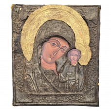 Veche icoană " Maica Domnului cu Pruncul "  - Maica Domnului din Kazan | tempera pe lemn & ferecătură în tablă de plumb | cca. 1850 Veche icoană " Maica Domnului cu Pruncul "  - Maica Domnului din Kazan | tempera pe lemn & ferecătură în tablă de plumb | cca. 1850