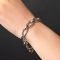 Brațară statement chainmaille din argint torsadat | atelier Mabina anii 2020