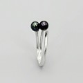 Rafinat inel din argint rodinat decorat cu perle tahitiene naturale de cultură  | atelier Willie Creek Pearls | Australia