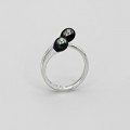 Rafinat inel din argint rodinat decorat cu perle tahitiene naturale de cultură  | atelier Willie Creek Pearls | Australia