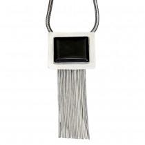 Impresionant colier modernist balinez din argint cu pandant lavalier decorat cu onix negru natural