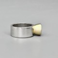 Inel statement design contemporan manufacturat în argint decorat cu ametist natural brilliant cut | Art Studio Jewelry 