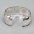 Brățară cuff balineză manufacturată în argint masiv | Indonezia
