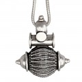 Colier din argint accesorizat cu pandant amuletic etnic indian Lingam | colecția RĂDĂCINI 2025