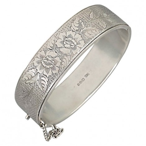 Brațară bangle Victorian Revival din argint decorată prin gravare | atelier Charles Horner | Marea Britanie 1960