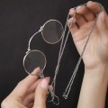 Colier din argint accesorizat cu ochelari de operă Lorgnette de perioadă Art Deco | cca. 1925