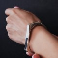 Brățară bangle mid-century manufacturată în argint decorată cu lemn de abanos și fildeș | Statele Unite cca.1970