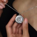 Colier din argint accesorizat cu un vechi pandant locket relicvar Sfântul Anton de Padova | cca. 1930 - 1940