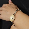 Remarcabilă brățară bangle modernistă Art Studio Jewelry manufacturată în argint și fildeș | Spania cca.1970