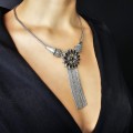 Colier statement manufacturat în argint decorat cu o bogată suită de pietre naturale | preloved
