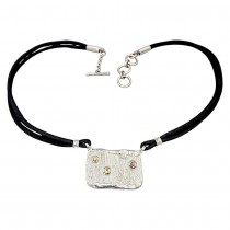 Colier design contemporan din argint decorat cu safir galbene, peridot & spinel roz 