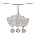  Colier din argint accesorizat cu o veche amuletă chinezescă | perioadă Qing cca. 1880 - 1910