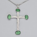 Colier cu pandant crucifix Art Deco din argint cu accente emailate champleve | cca.1945