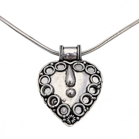 Colier etnic accesorizat cu o impresionantă amuletă indiană Yoni | Rajasthan