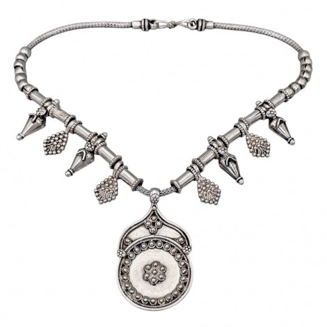 Colier etnic indian manufacturat în argint | Rajasthan | ultimul pătrar al secolului XX 