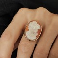 Inel statement Belle Epoque Revival din aur galben 18k decorat cu o camee naturală | atelier ArtAntik Gallery 2025