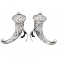 Pereche de solnițe Viking Revival din argint | atelier Rinno Greggio | cca. 1970